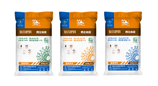 云天化四全水溶復(fù)合肥料